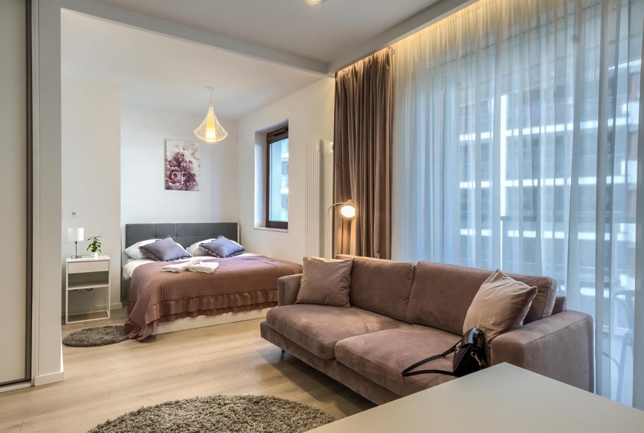 Wola Luxury Stay Varşova Dış mekan fotoğraf